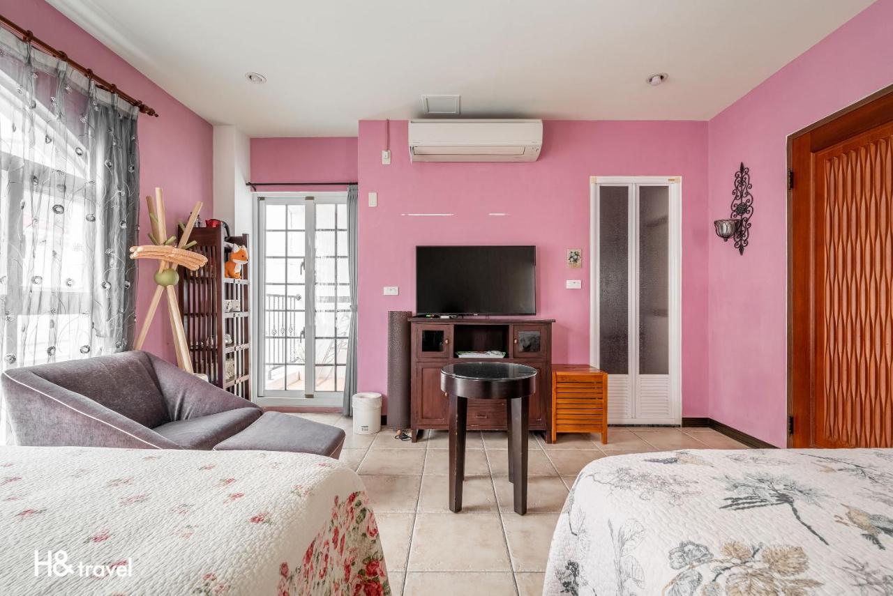 White Cotton Candy Homestay Hualian Zewnętrze zdjęcie