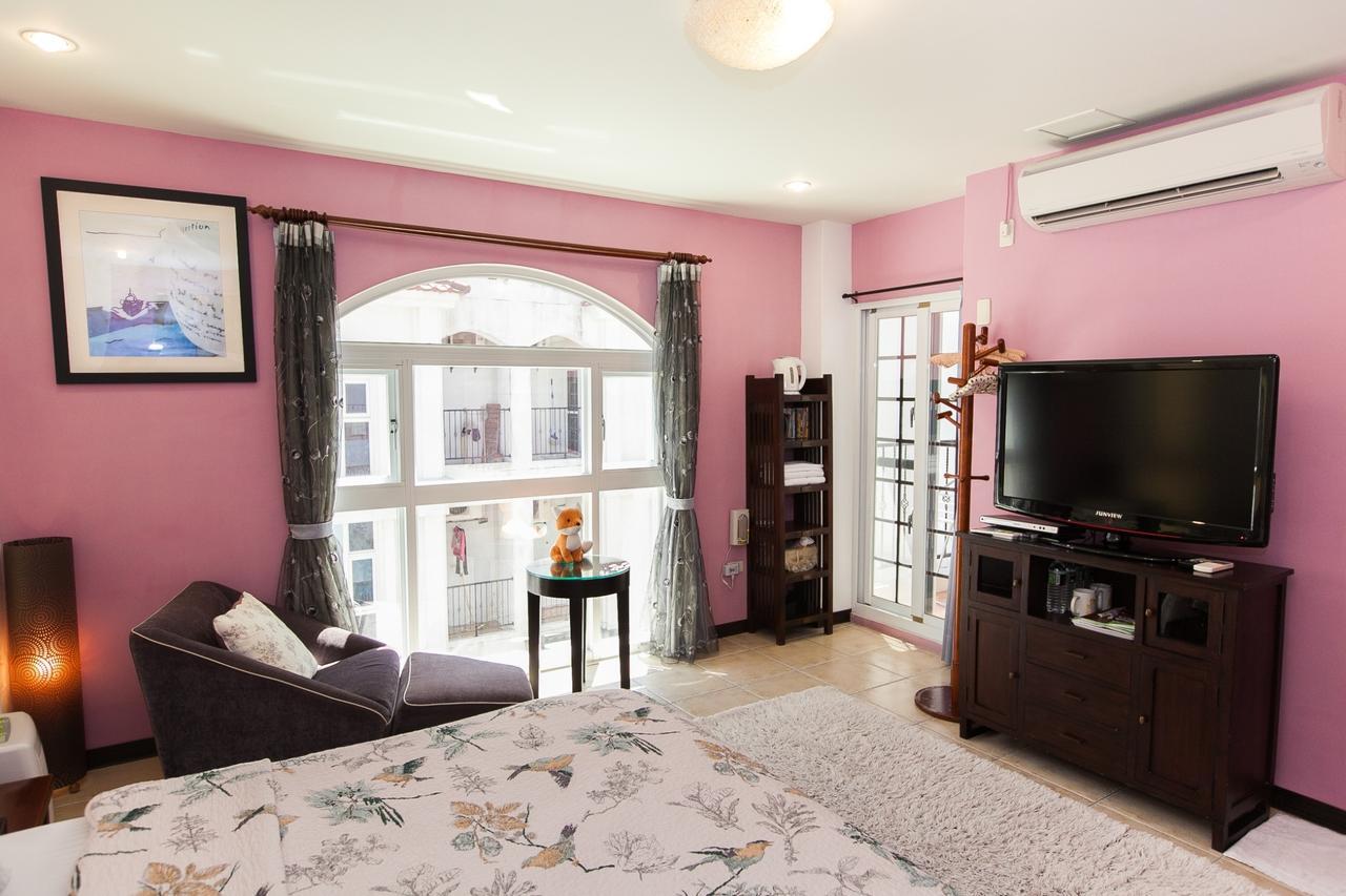 White Cotton Candy Homestay Hualian Zewnętrze zdjęcie